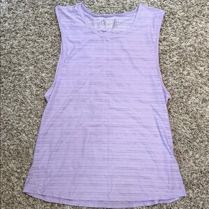 NWOT-Zyia Lavender Sleeveless Muscle Tee